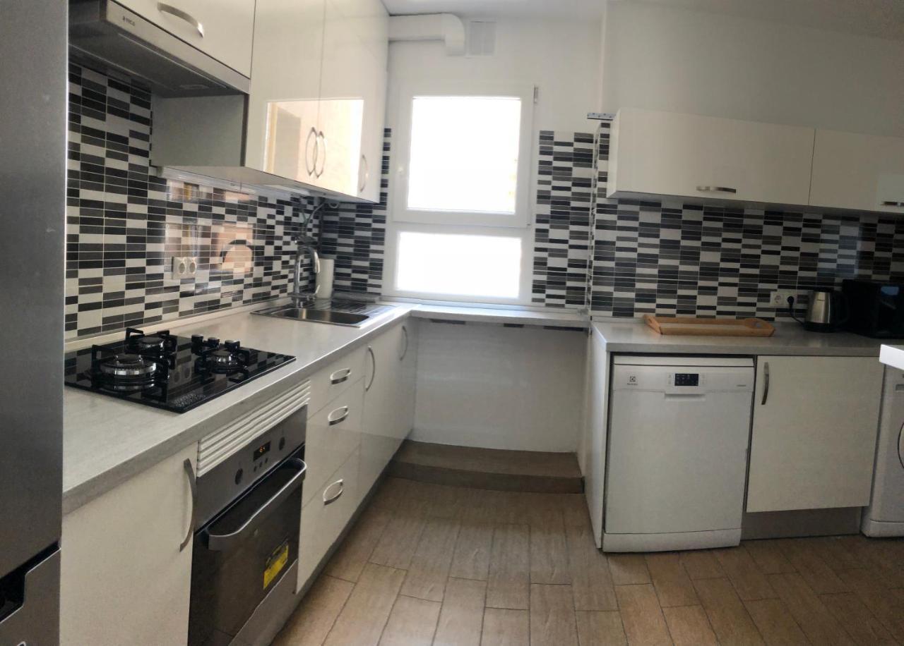 New General Apartment Valencia Bagian luar foto